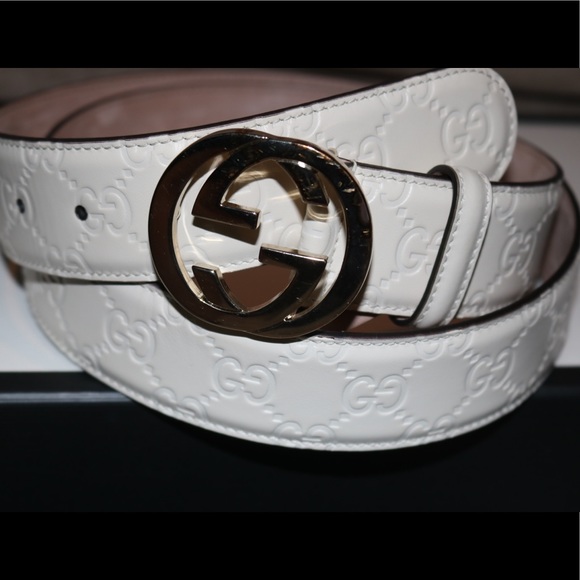 cream gucci belt